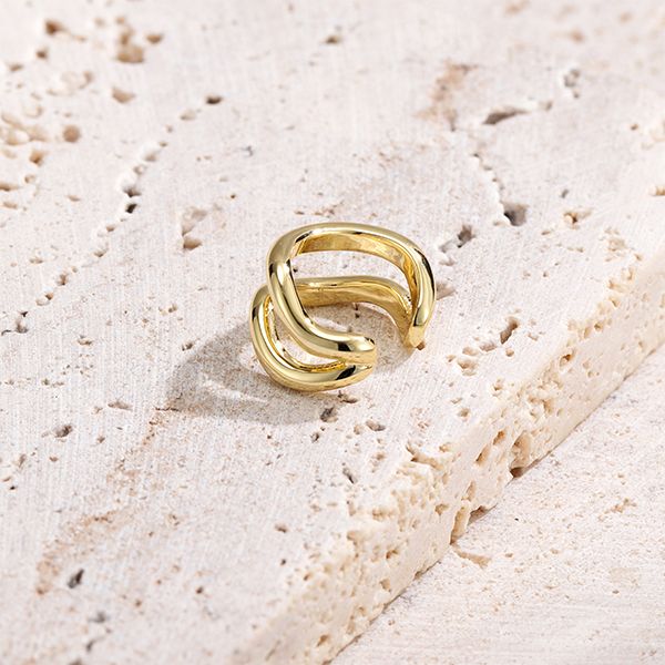 Wavy Ear Cuff